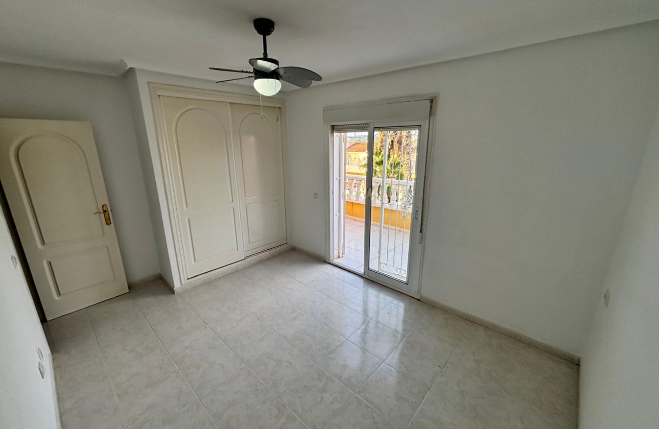 Herverkoop - Town House -
Benijofar - Costa Blanca