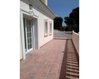 Herverkoop - Town House -
Cabo Roig - Costa Blanca