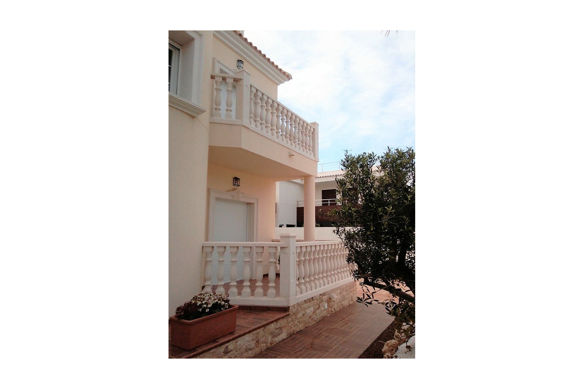 Herverkoop - Town House -
Cabo Roig - Costa Blanca