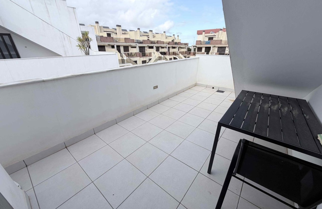 Herverkoop - Town House -
Cabo Roig - Costa Blanca