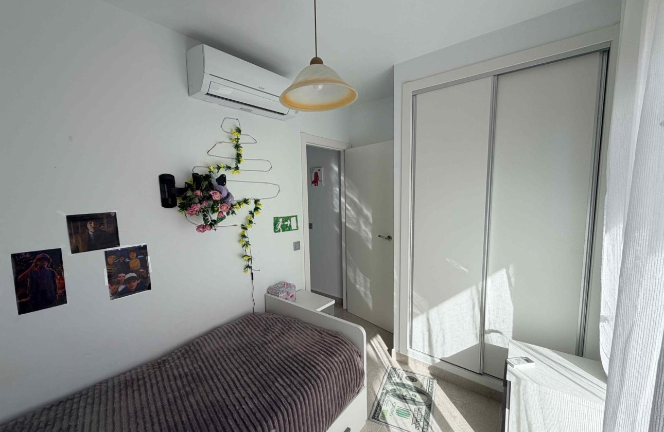 Herverkoop - Town House -
Cabo Roig - Costa Blanca