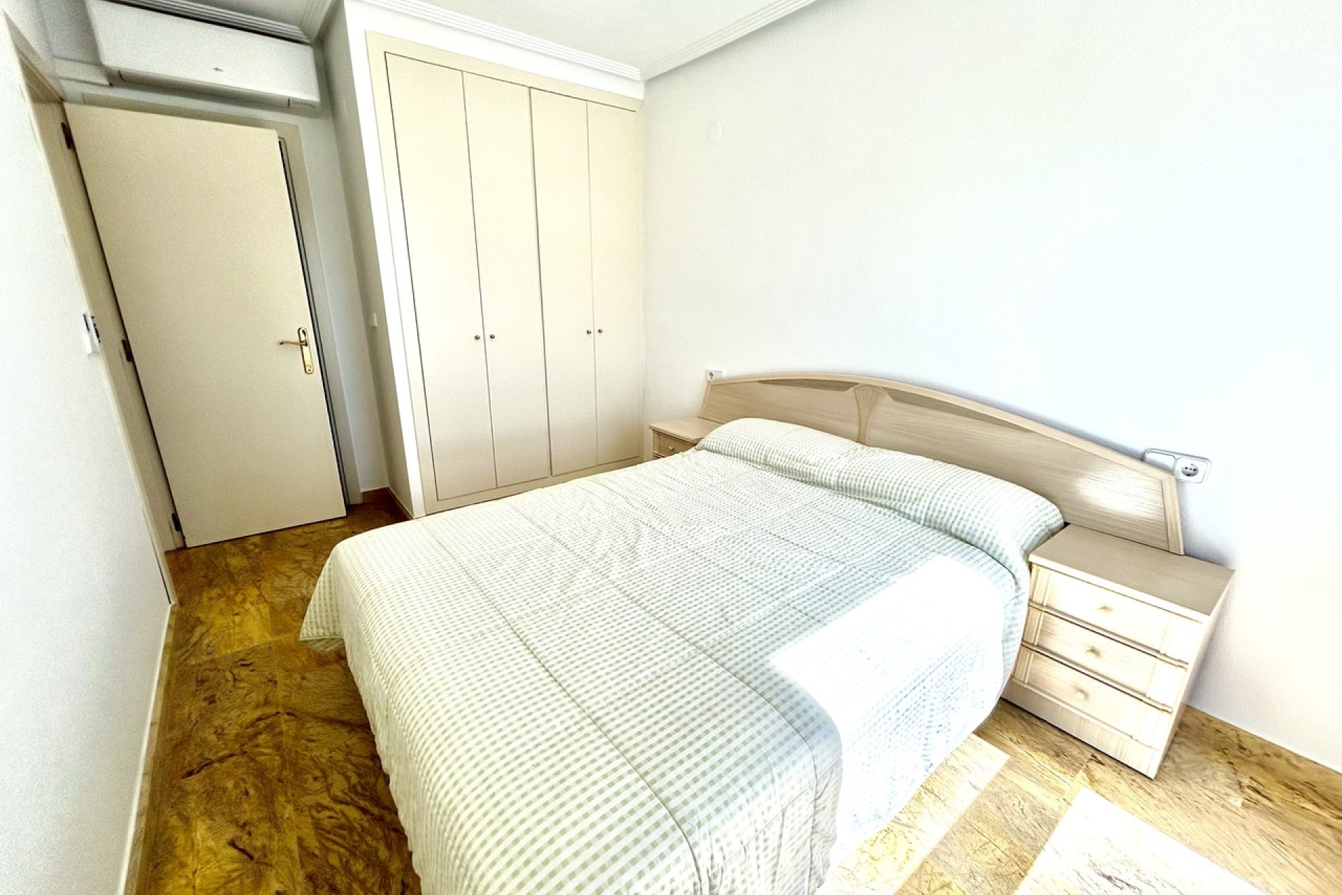 Herverkoop - Town House -
Cabo Roig - Costa Blanca