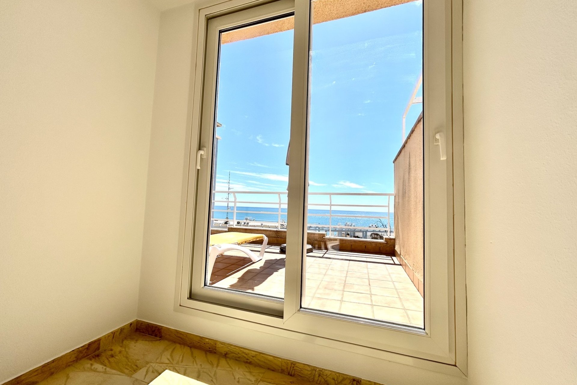 Herverkoop - Town House -
Cabo Roig - Costa Blanca