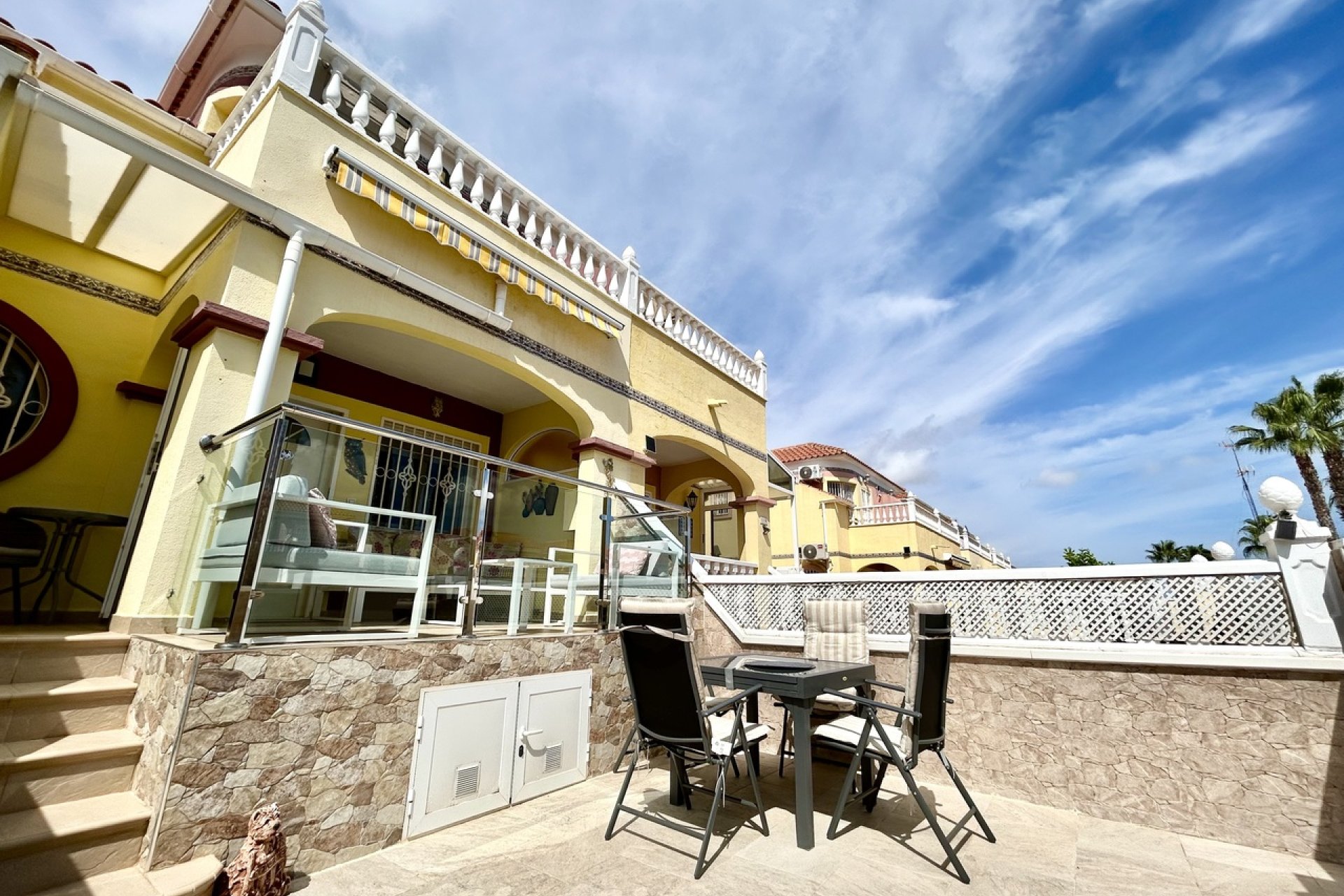 Herverkoop - Town House -
Cabo Roig - Costa Blanca