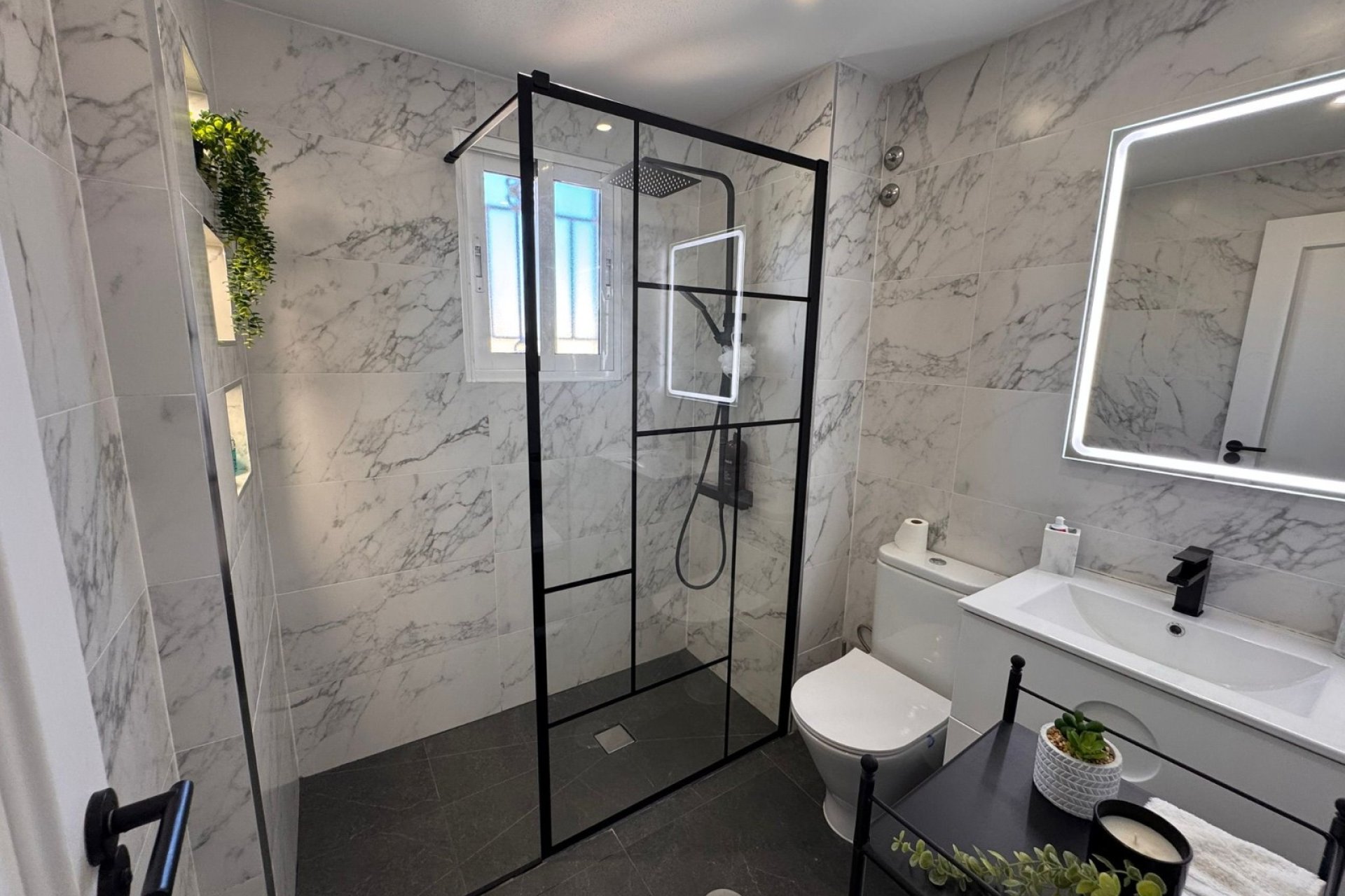 Herverkoop - Town House -
Campoamor - Costa Blanca