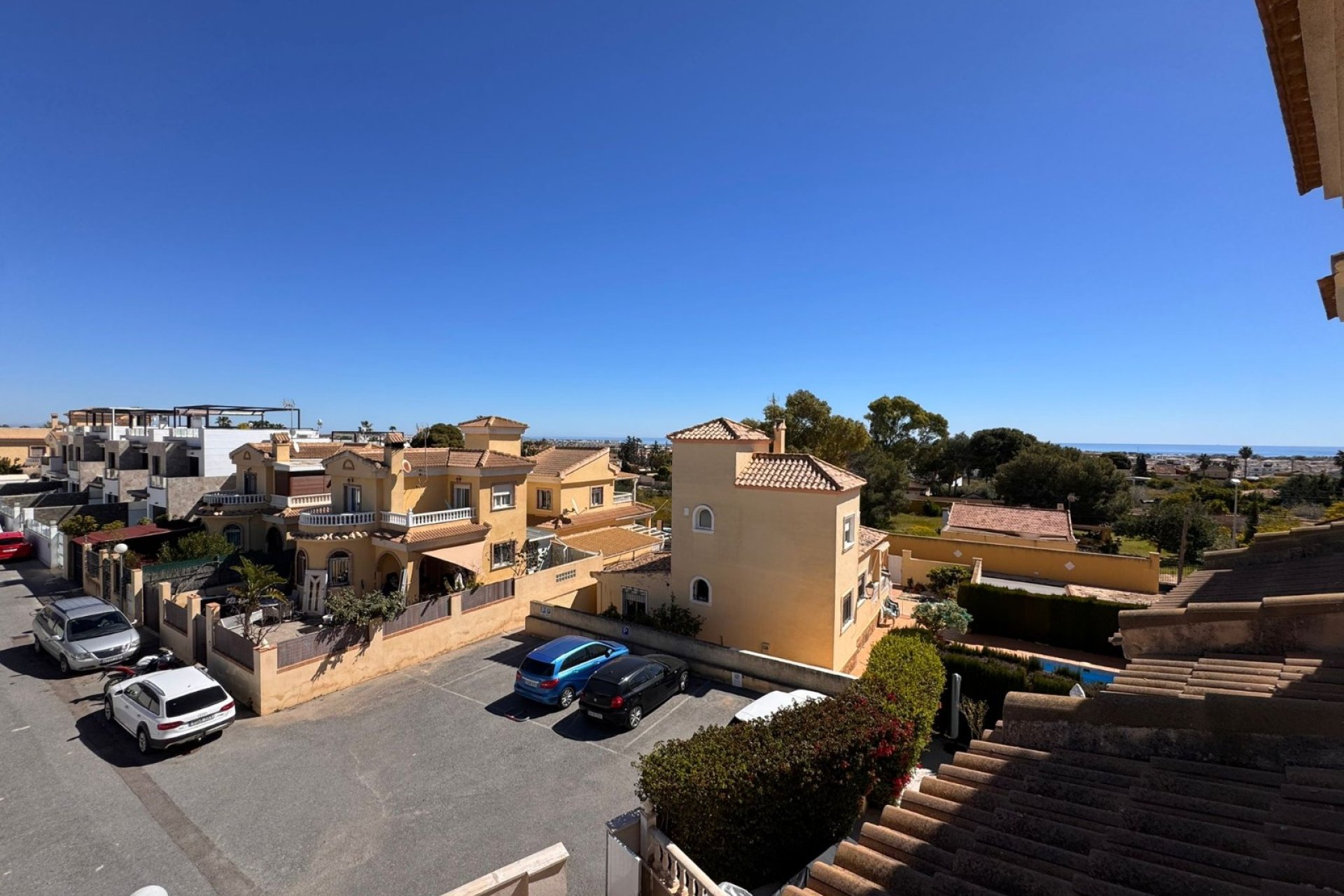 Herverkoop - Town House -
Campoamor - Costa Blanca