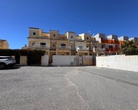 Herverkoop - Town House -
Campoamor - Costa Blanca