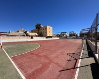 Herverkoop - Town House -
Campoamor - Costa Blanca