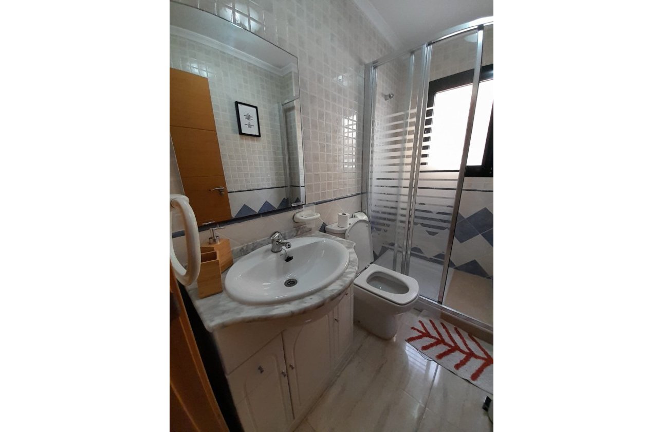 Herverkoop - Town House -
Ciudad Quesada - Costa Blanca