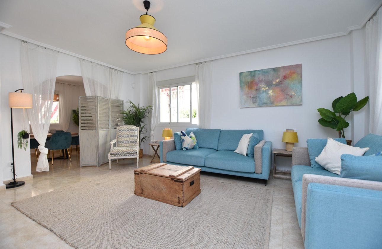 Herverkoop - Town House -
Ciudad Quesada - Costa Blanca