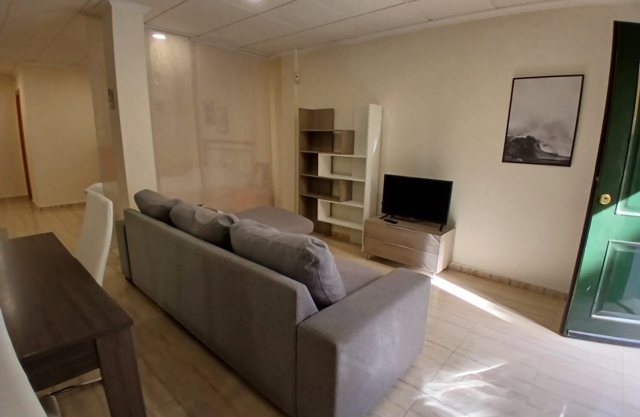 Herverkoop - Town House -
Ciudad Quesada - Costa Blanca