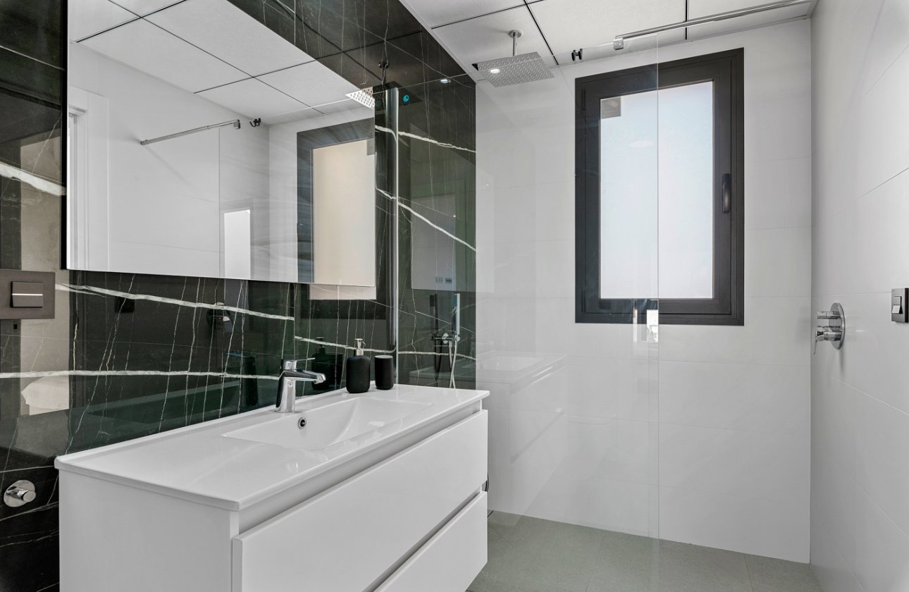 Herverkoop - Town House -
Ciudad Quesada - Costa Blanca