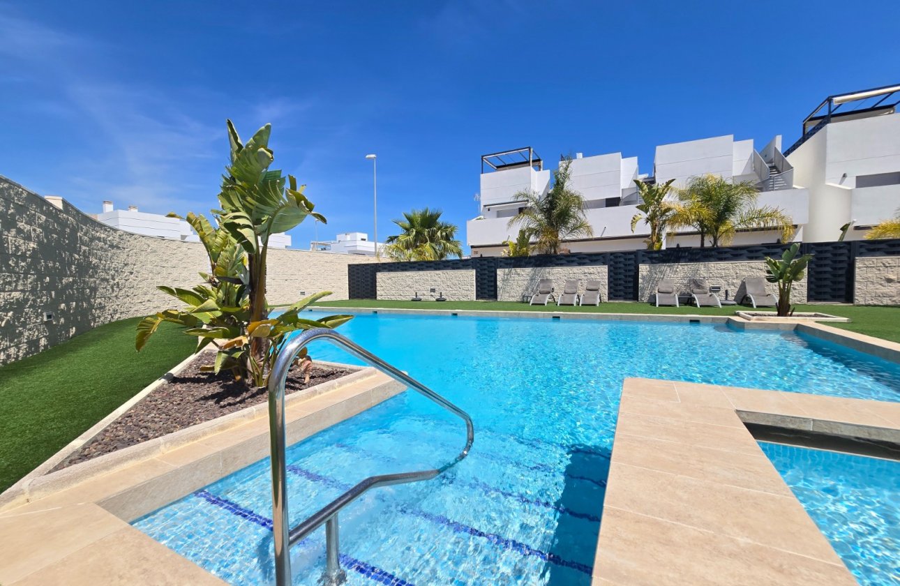 Herverkoop - Town House -
Ciudad Quesada - Costa Blanca