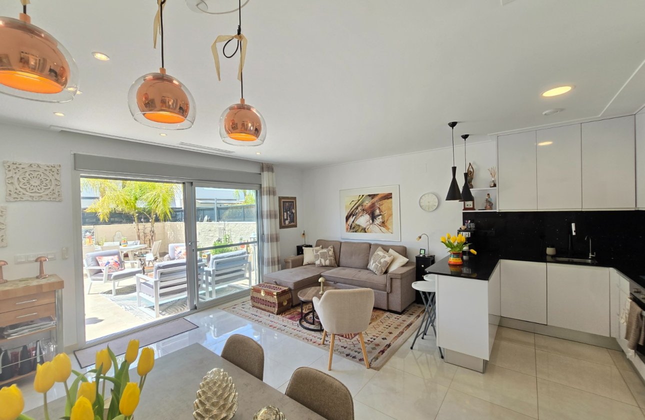 Herverkoop - Town House -
Ciudad Quesada - Costa Blanca