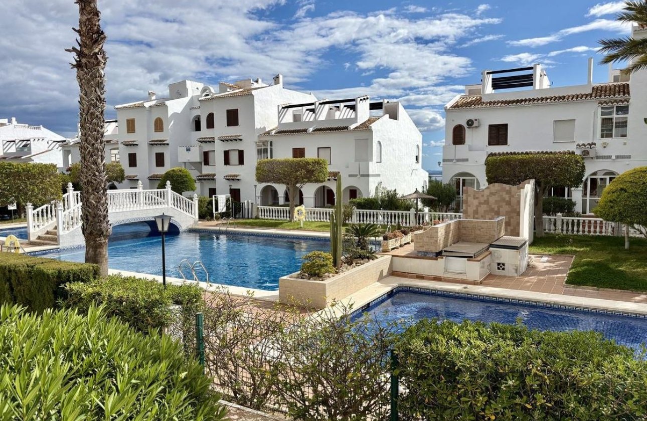 Herverkoop - Town House -
Ciudad Quesada - Costa Blanca