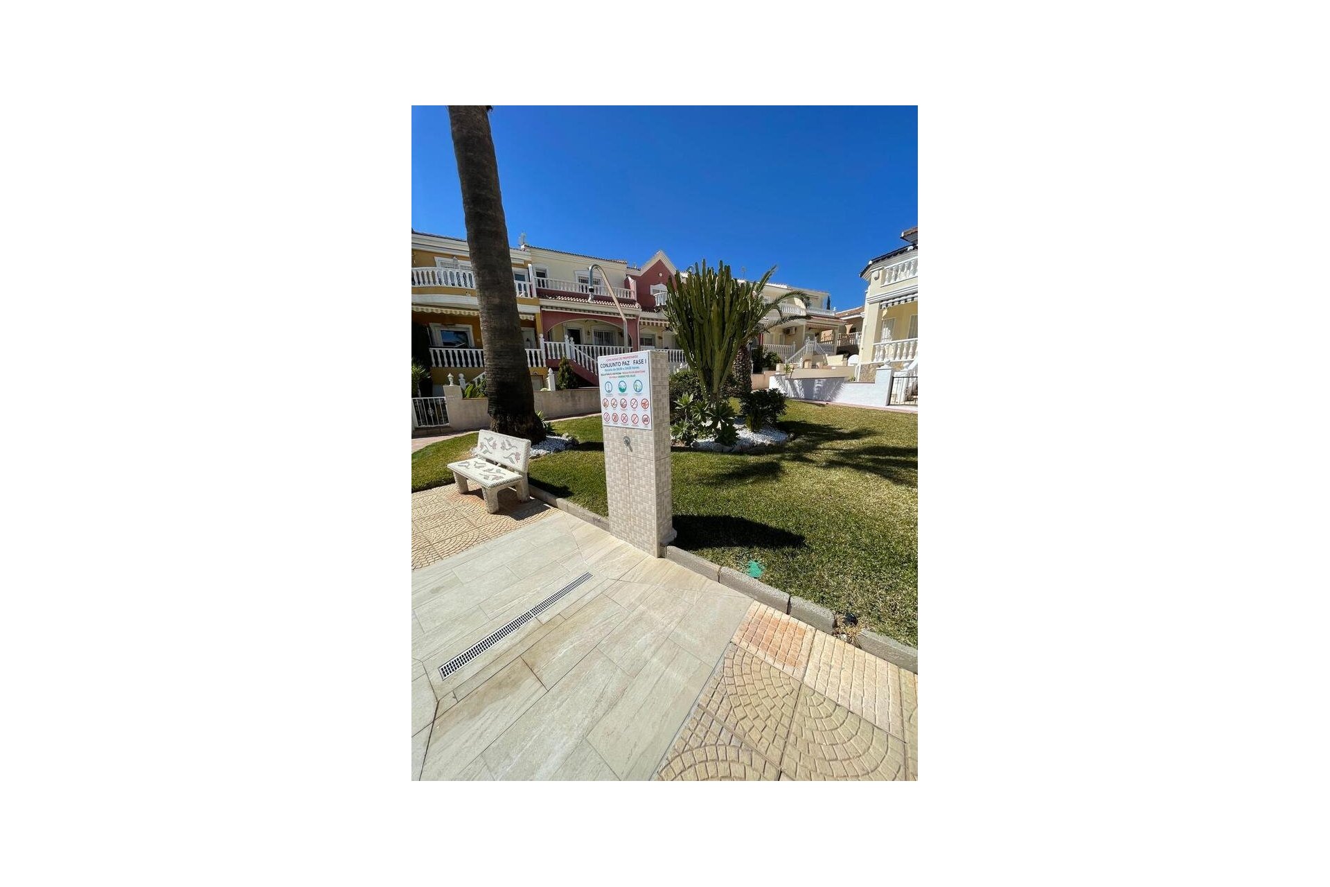 Herverkoop - Town House -
Ciudad Quesada - Costa Blanca