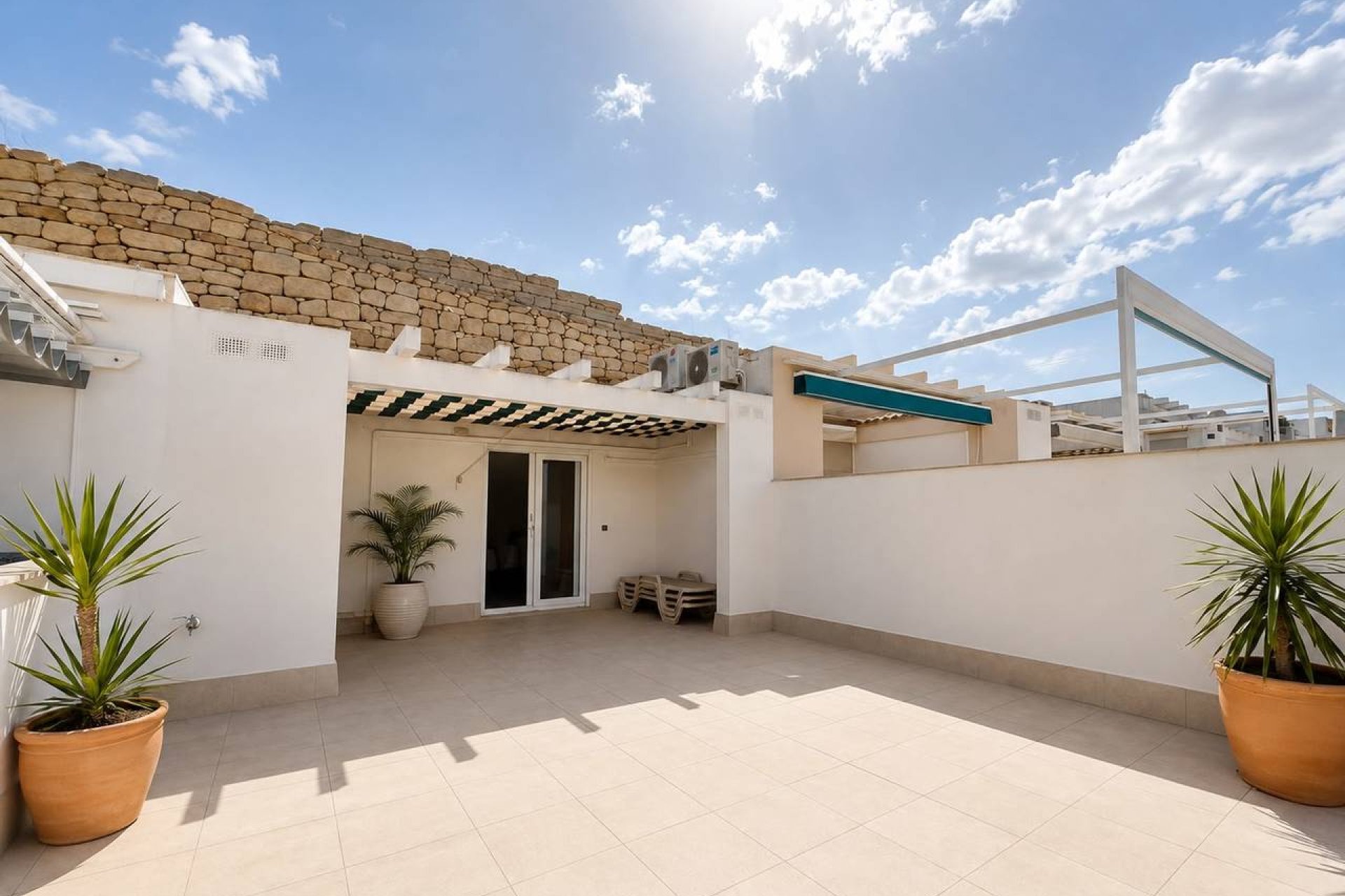 Herverkoop - Town House -
Ciudad Quesada - Costa Blanca