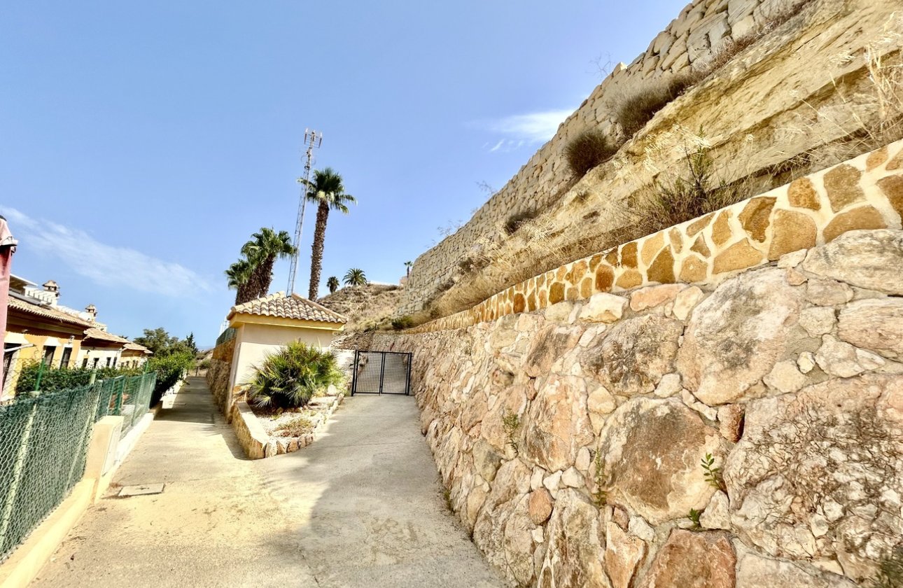 Herverkoop - Town House -
Ciudad Quesada - Costa Blanca