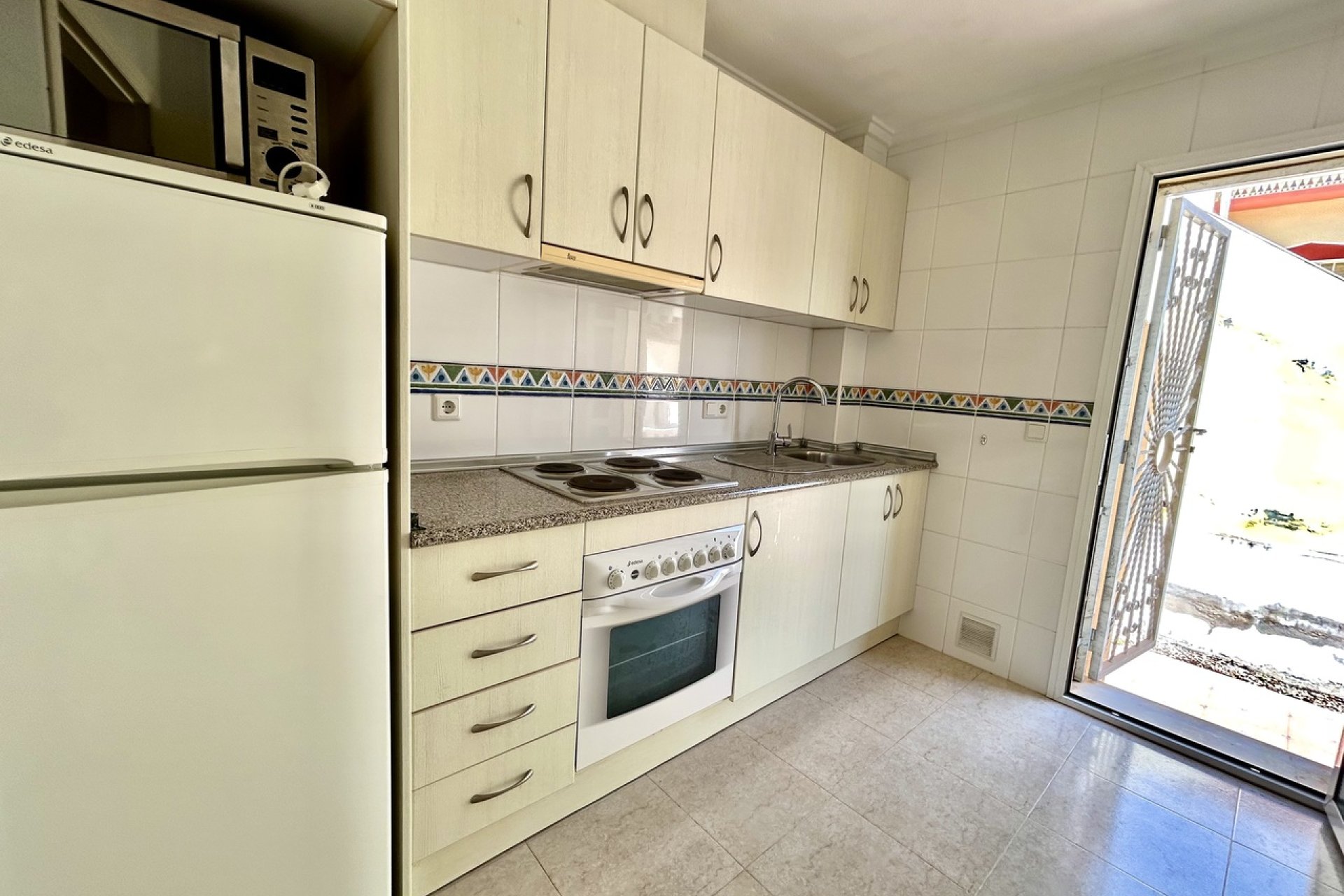 Herverkoop - Town House -
Ciudad Quesada - Costa Blanca