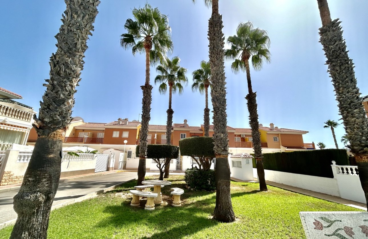 Herverkoop - Town House -
Ciudad Quesada - Costa Blanca