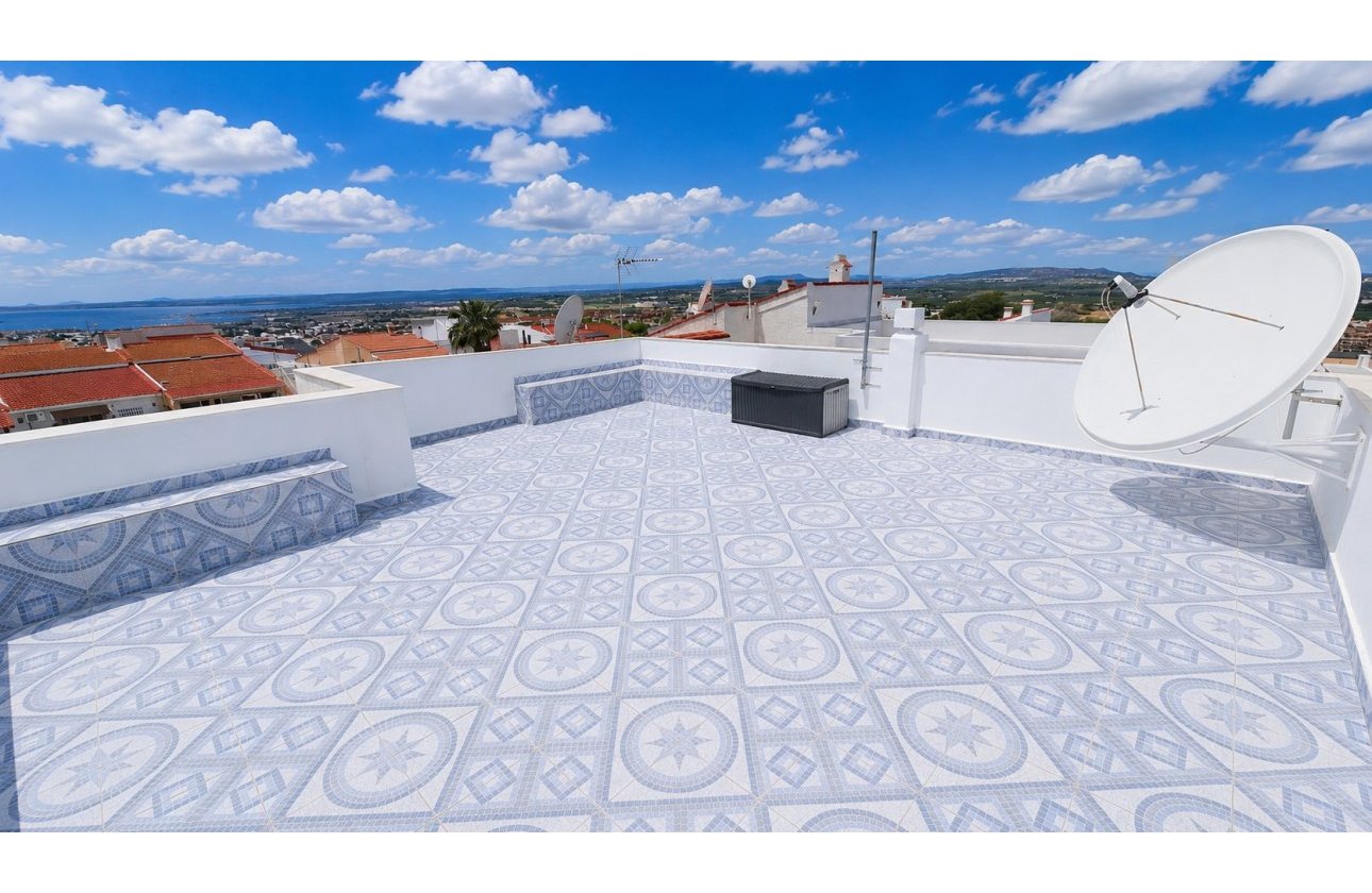 Herverkoop - Town House -
Ciudad Quesada - Costa Blanca