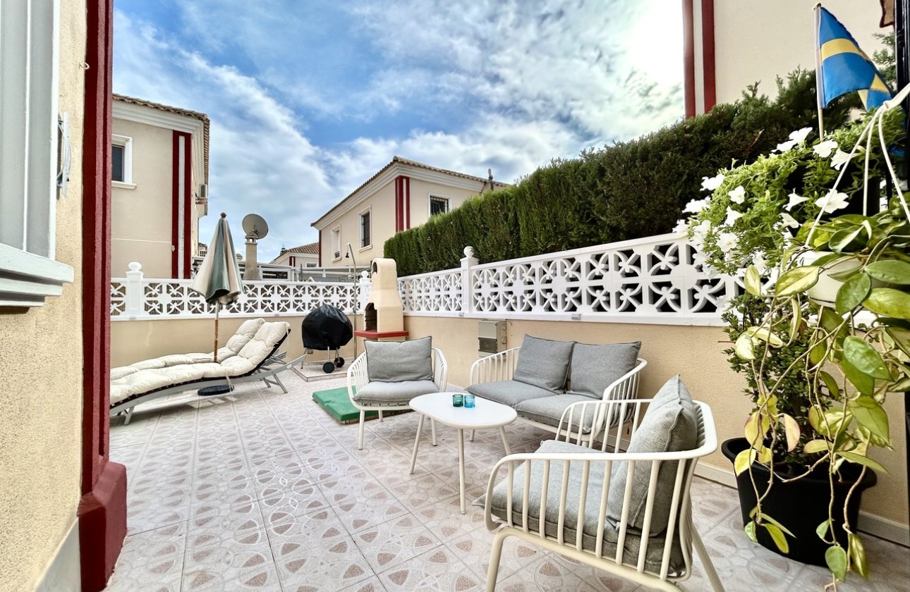 Herverkoop - Town House -
Dehesa de Campoamor - Costa Blanca