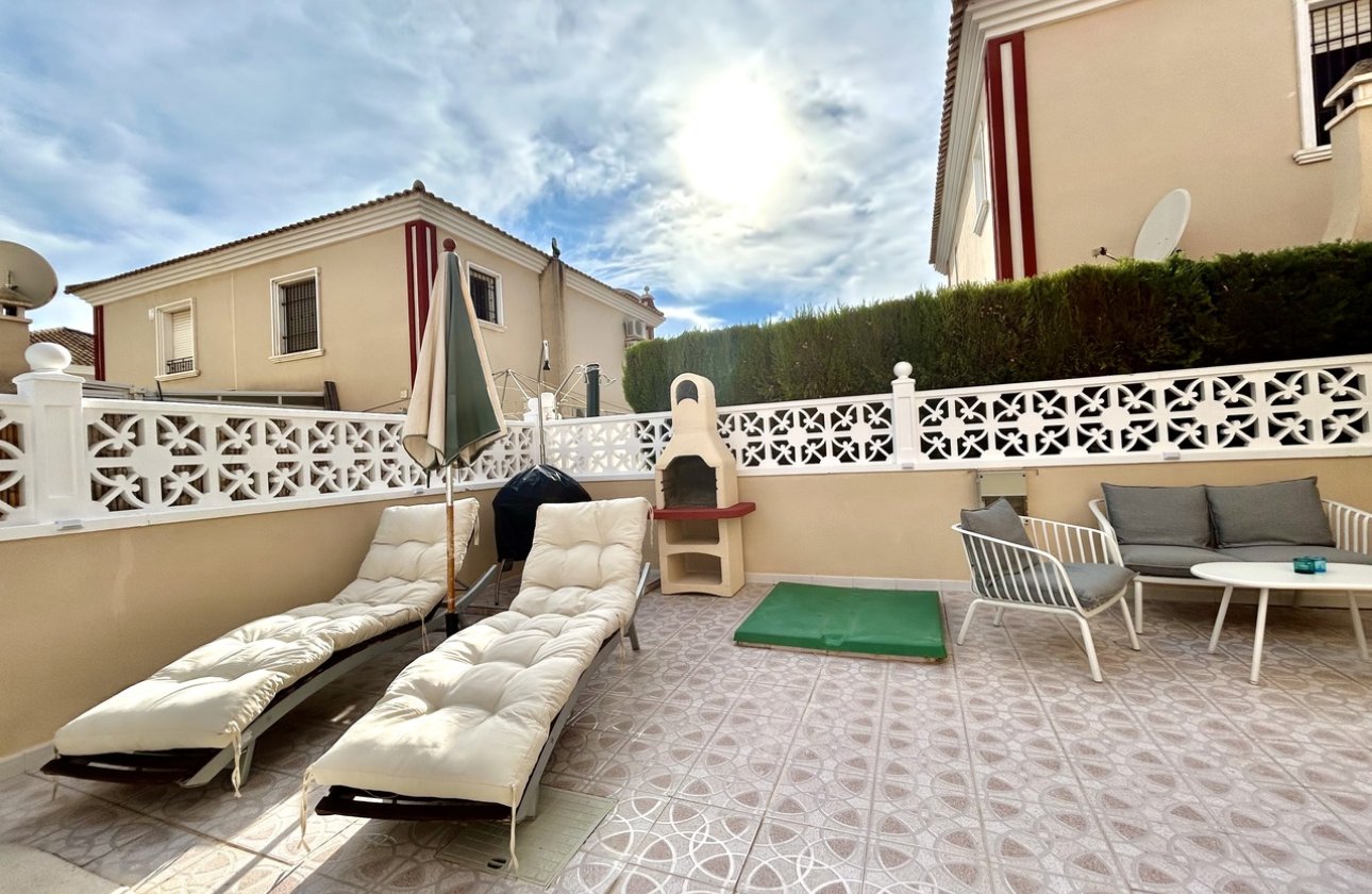 Herverkoop - Town House -
Dehesa de Campoamor - Costa Blanca