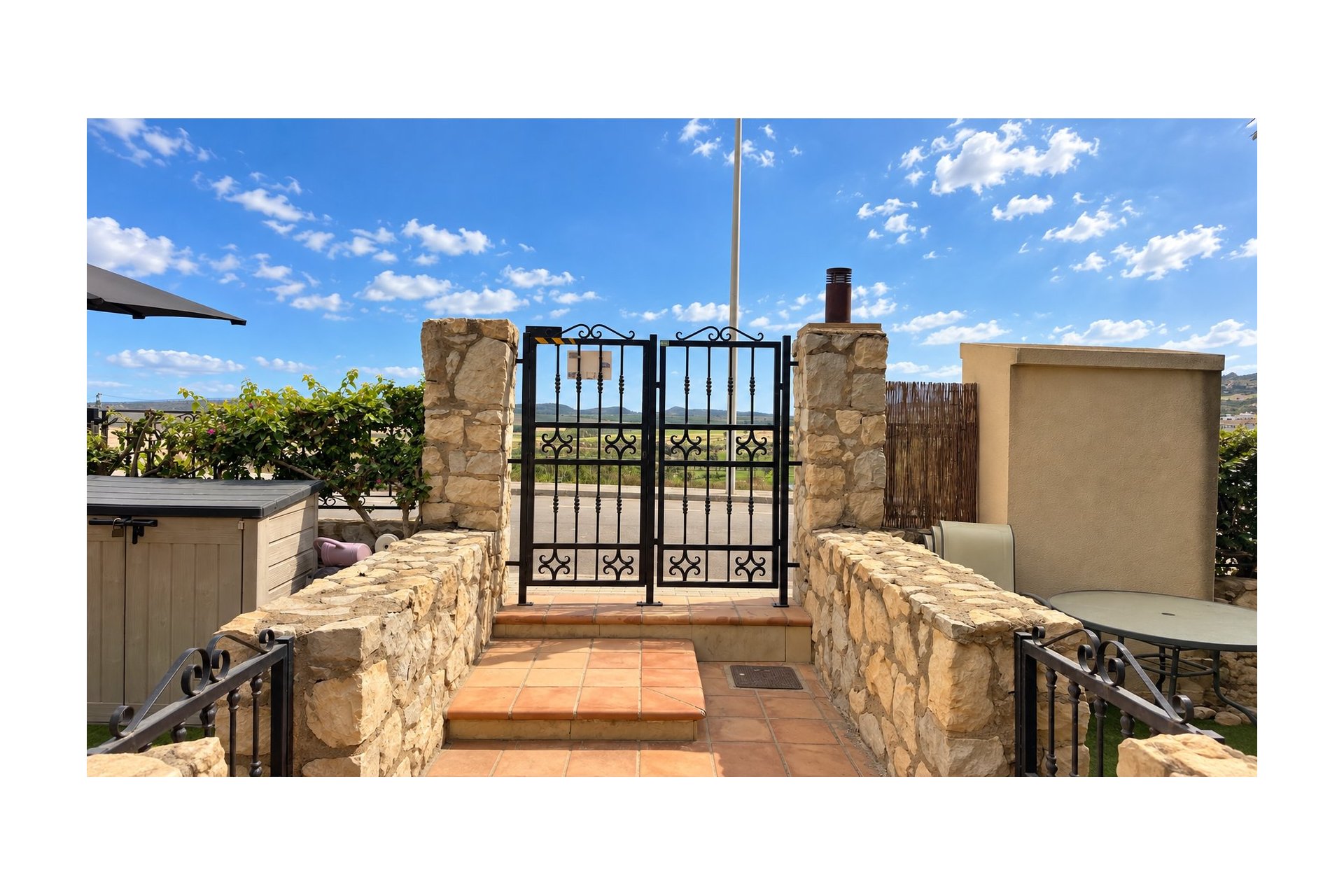 Herverkoop - Town House -
La Finca Golf Resort - Inland