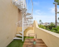 Herverkoop - Town House -
La Florida - Inland