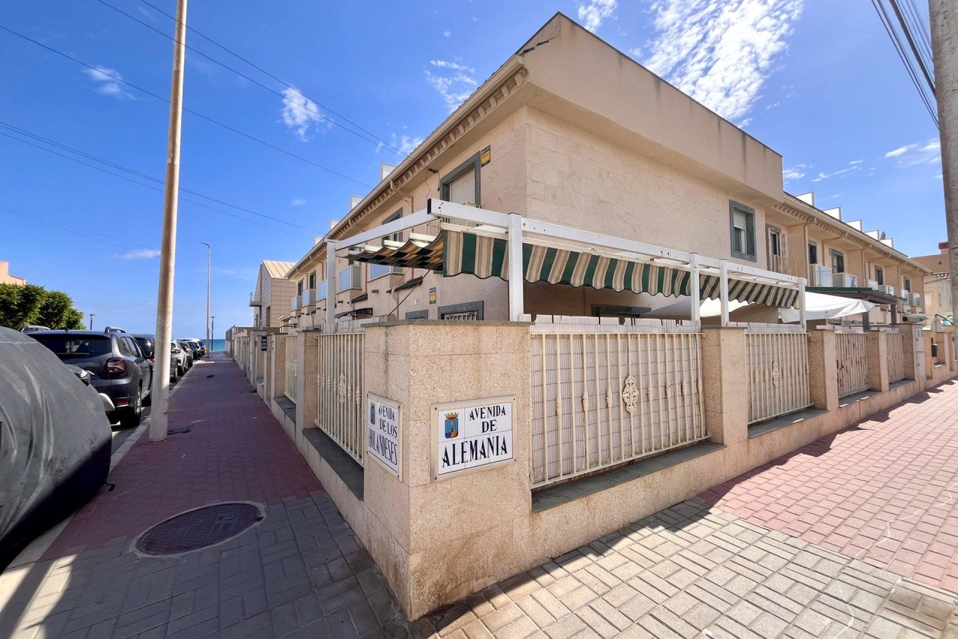 Herverkoop - Town House -
La Mata - Costa Blanca