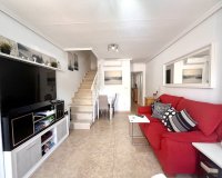 Herverkoop - Town House -
La Mata - Costa Blanca