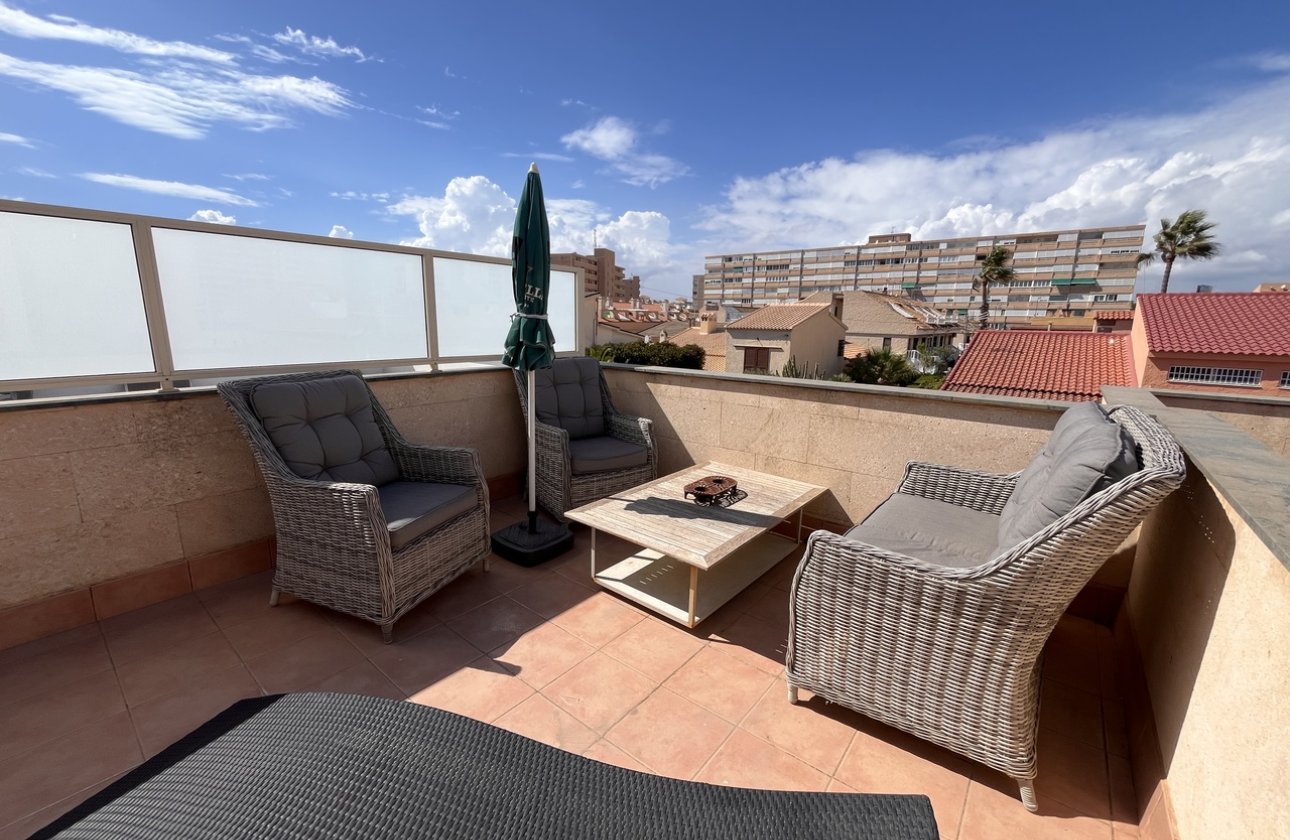 Herverkoop - Town House -
La Mata - Costa Blanca