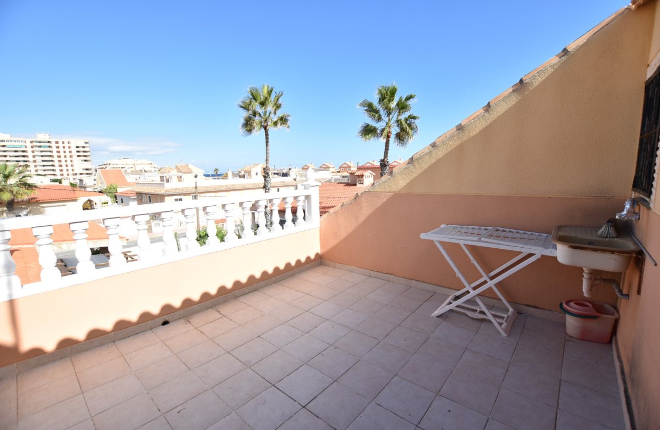 Herverkoop - Town House -
La Mata - Costa Blanca