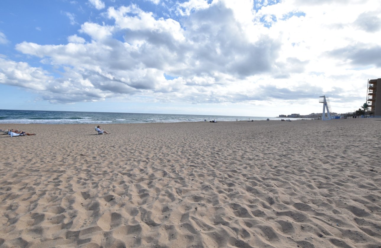 Herverkoop - Town House -
La Mata - Costa Blanca