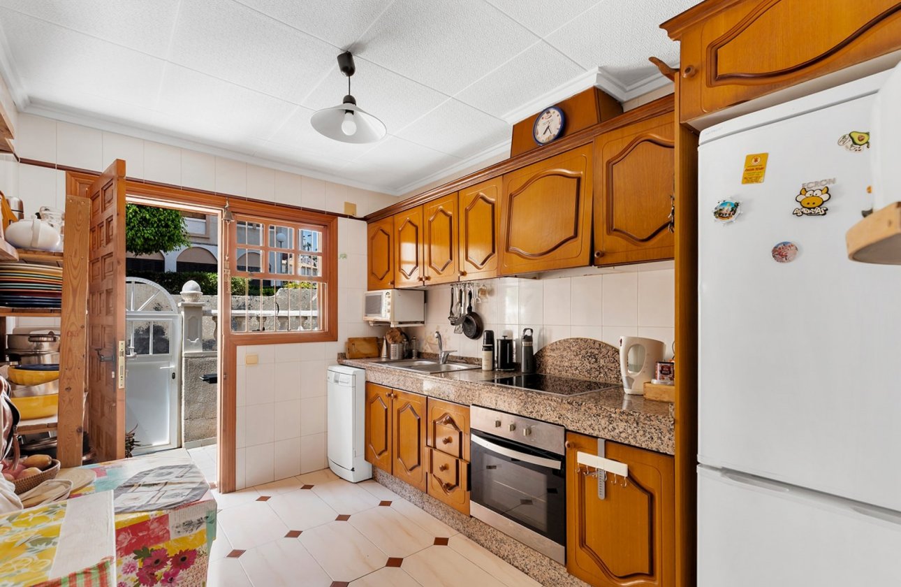 Herverkoop - Town House -
La Mata - Costa Blanca