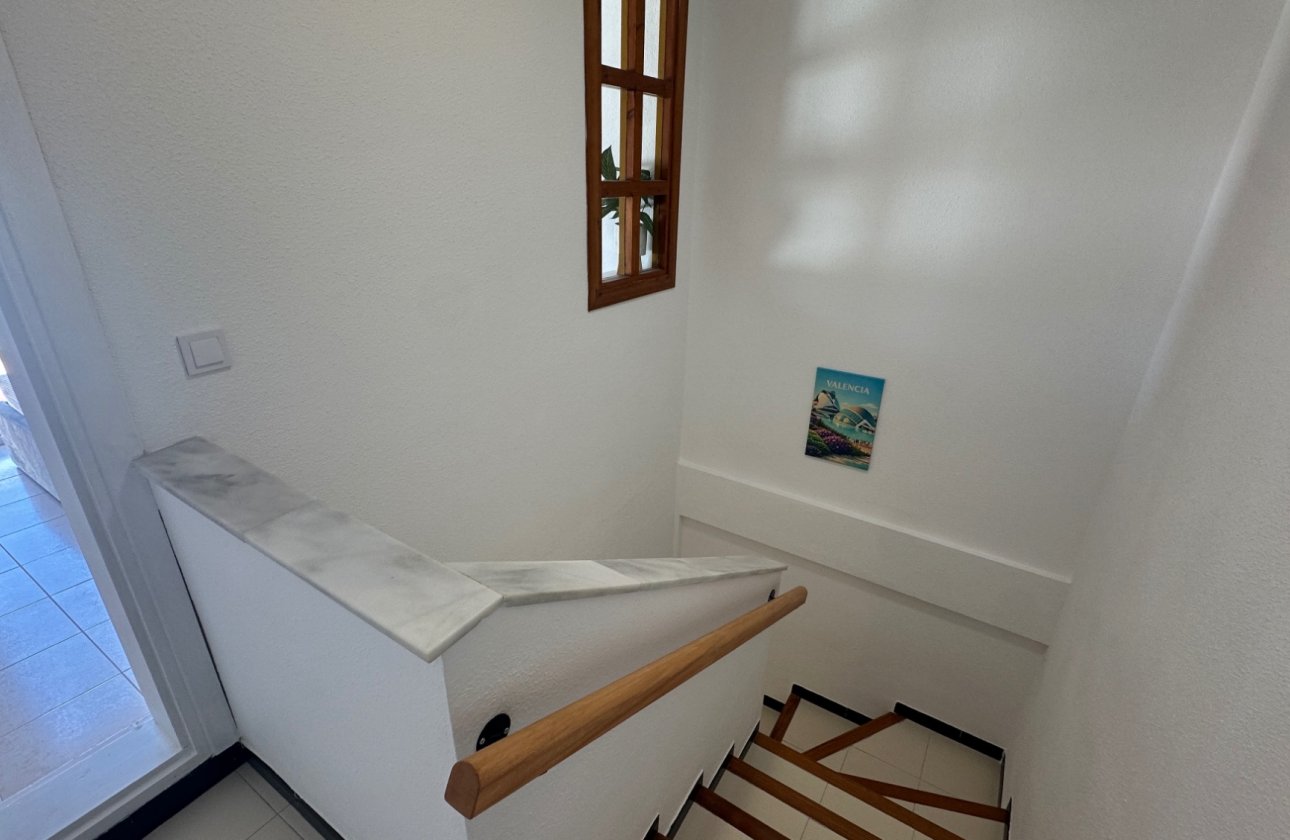 Herverkoop - Town House -
La Mata - Costa Blanca