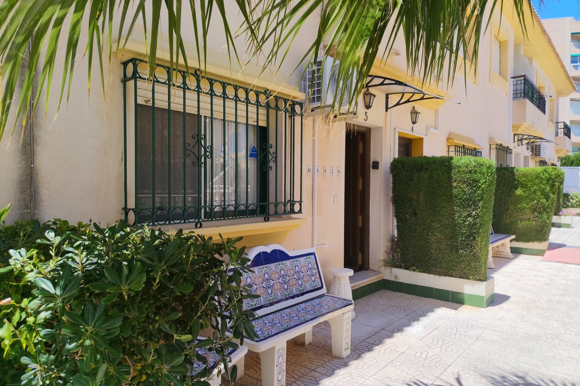 Herverkoop - Town House -
La Zenia - Costa Blanca
