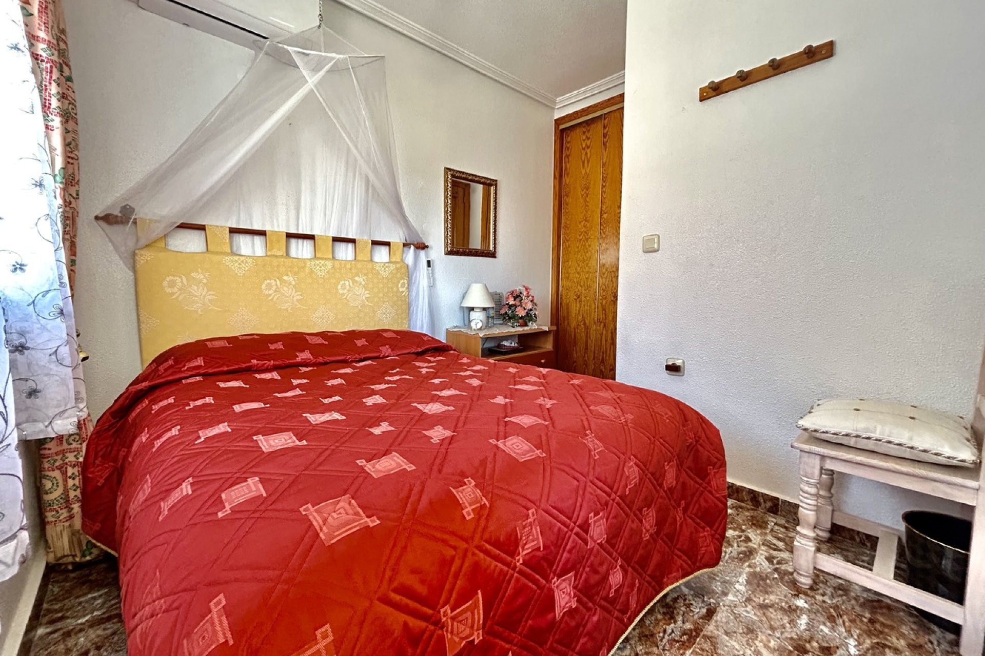 Herverkoop - Town House -
La Zenia - Costa Blanca