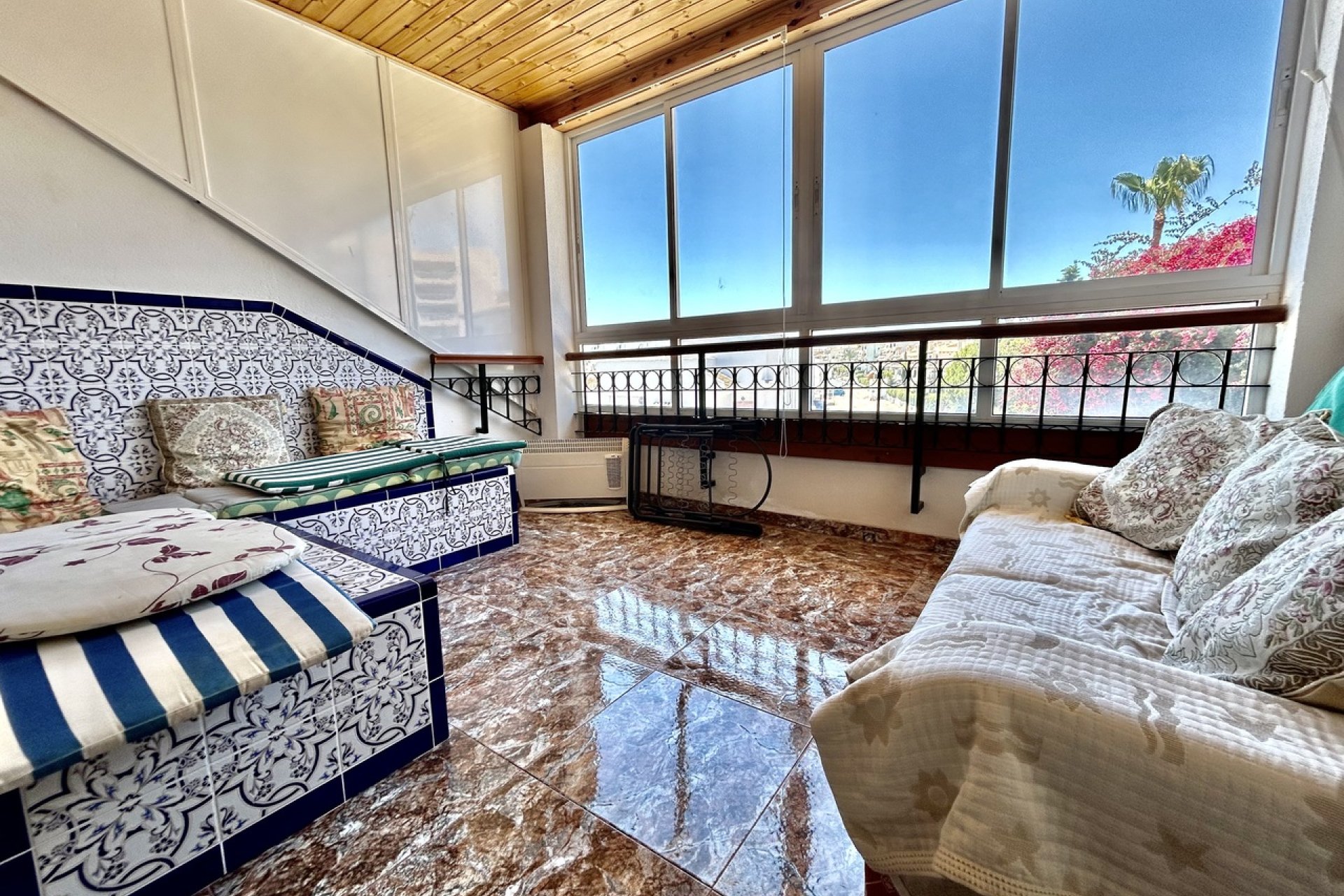Herverkoop - Town House -
La Zenia - Costa Blanca