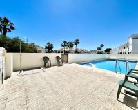 Herverkoop - Town House -
La Zenia - Costa Blanca