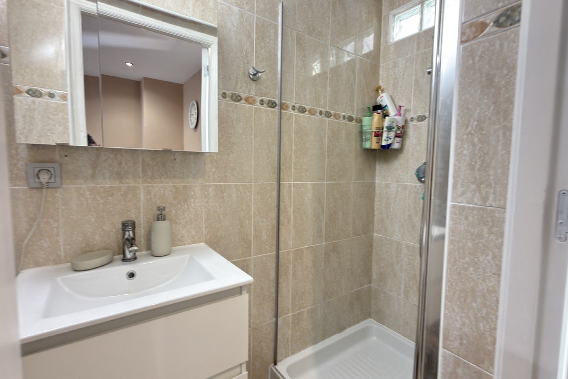 Herverkoop - Town House -
La Zenia - Costa Blanca