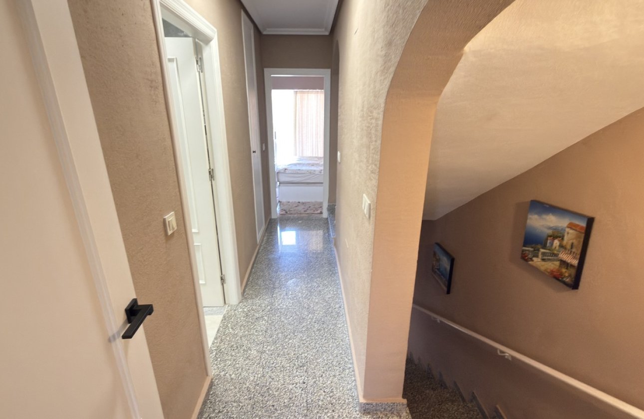 Herverkoop - Town House -
La Zenia - Costa Blanca