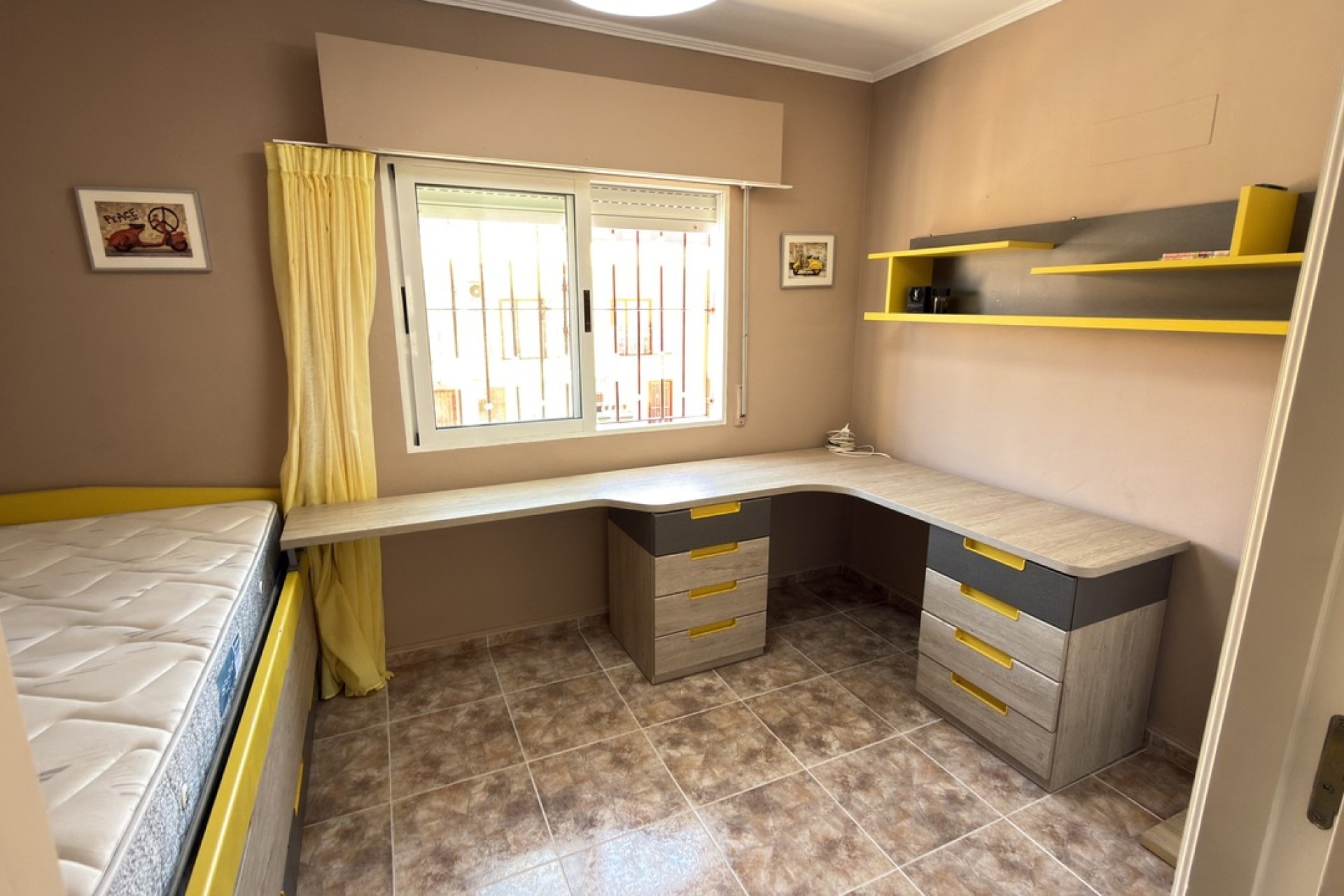 Herverkoop - Town House -
La Zenia - Costa Blanca