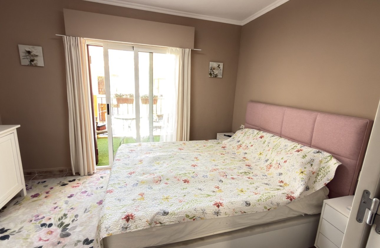 Herverkoop - Town House -
La Zenia - Costa Blanca
