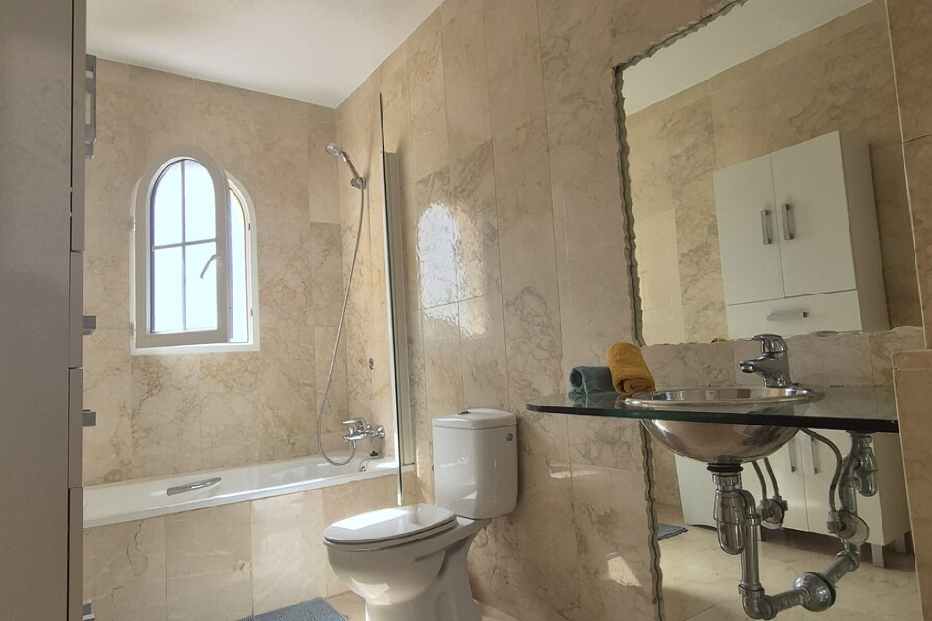 Herverkoop - Town House -
Las Ramblas Golf - Inland