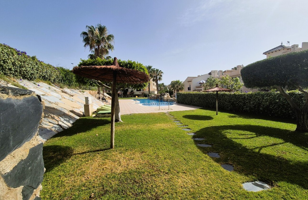 Herverkoop - Town House -
Las Ramblas Golf - Inland