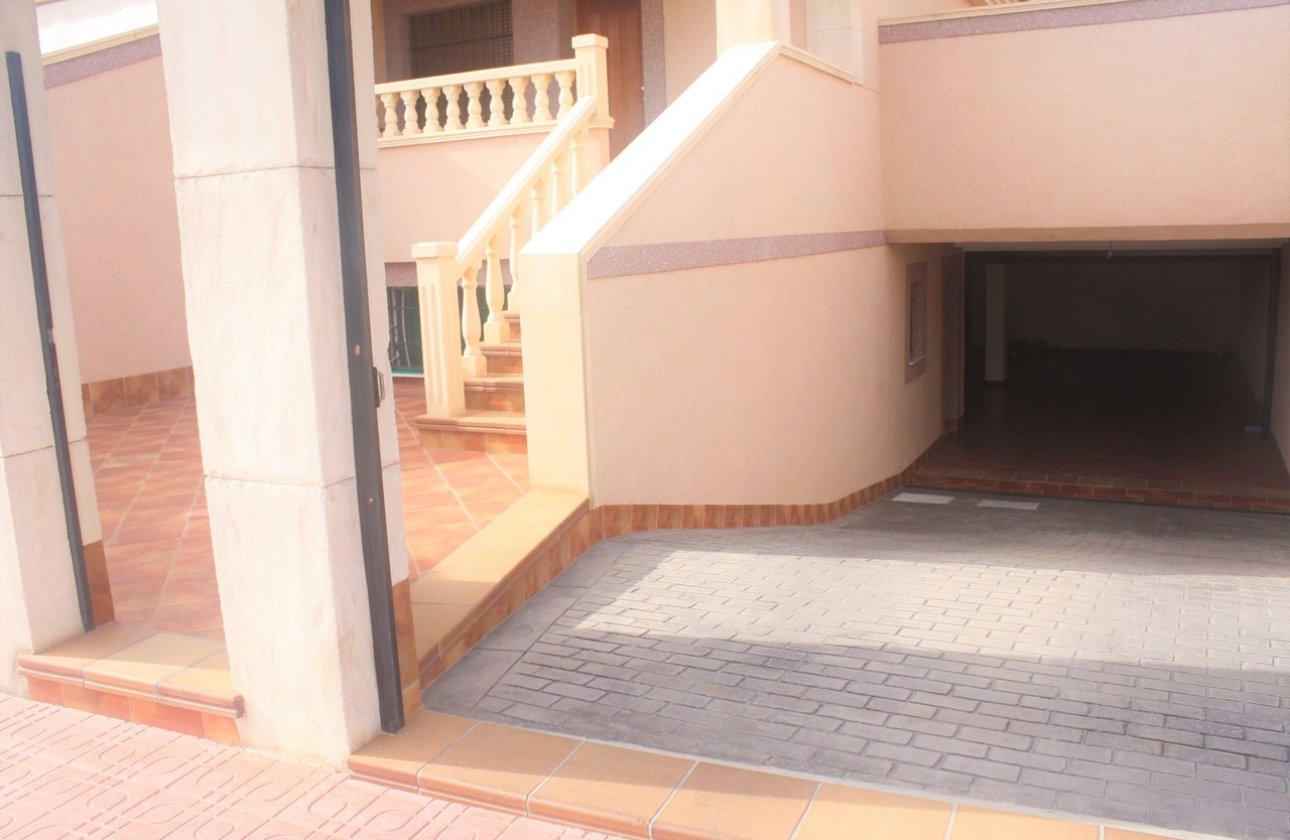 Herverkoop - Town House -
Los Altos - Costa Blanca