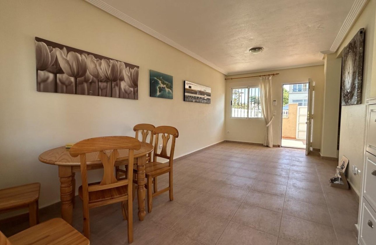 Herverkoop - Town House -
Los Altos - Costa Blanca