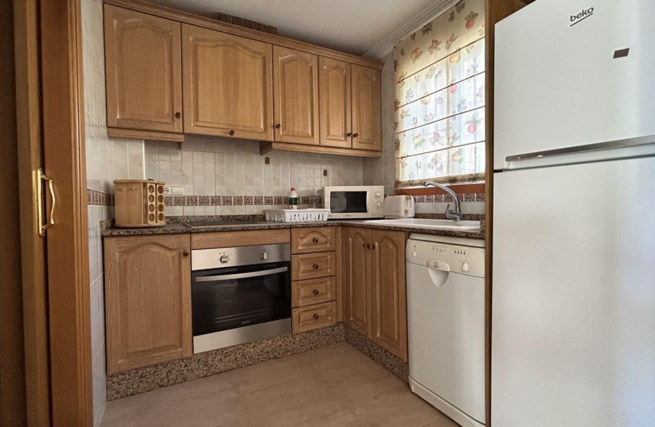 Herverkoop - Town House -
Los Altos - Costa Blanca