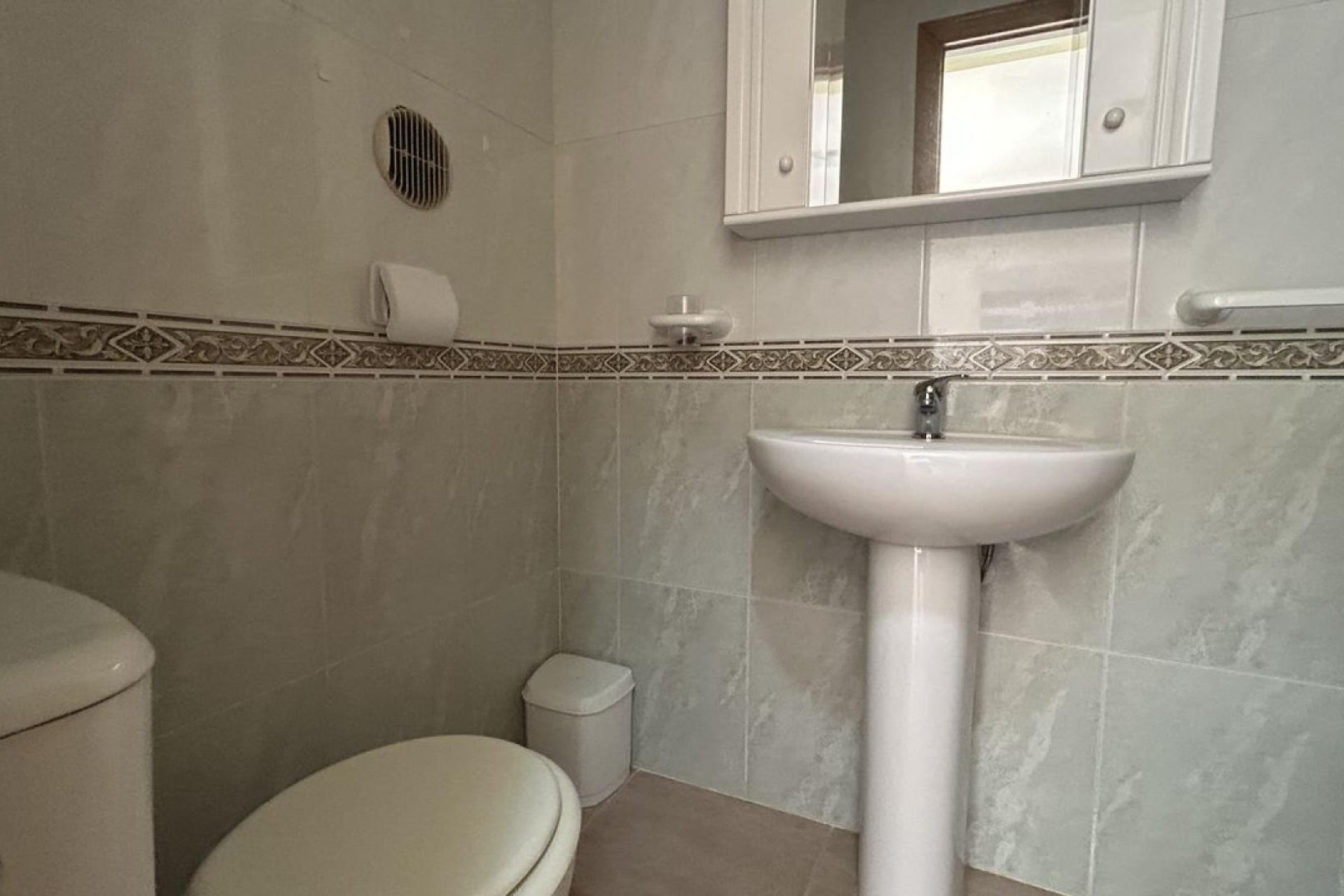 Herverkoop - Town House -
Los Altos - Costa Blanca